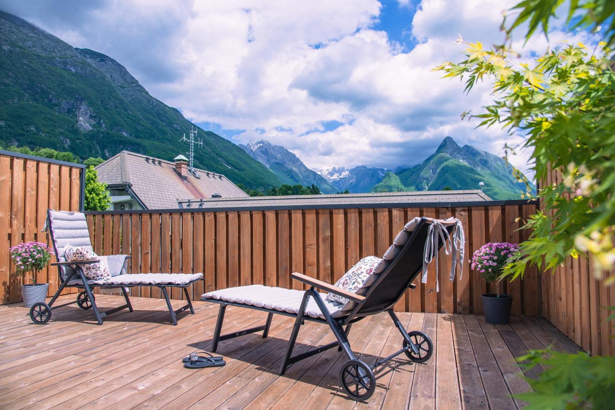 Apartma Zeleni Biser โบเว็ก ภายนอก รูปภาพ
